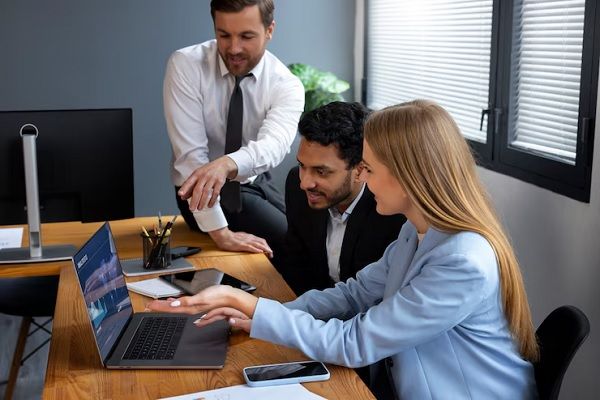 Professionisti di consulenza strategica e management