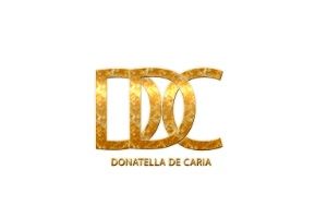 Uno dei migliori avvocati specializzati in successioni a Roma è Avv. Donatella De Caria, logo