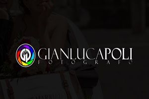 Uno dei migliori fotografi ritrattisti a Roma è Gianluca Poli Photography, logo