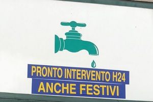 Uno dei migliori idraulici di emergenza a Roma è Idraulico pronto intervento h24, logo